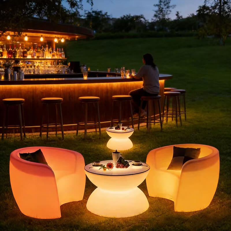 IP65 Waterproof Rechargeable Poolside Outdoor Furniture