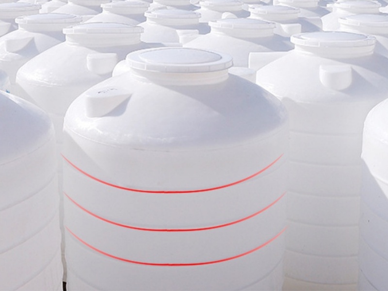 Industrial Strength Vertical Chemical Tanks