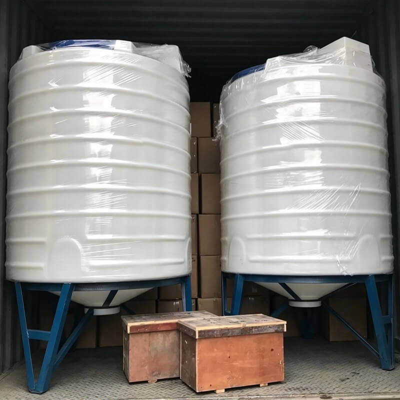Custom Rotomolded Conical Water Tank Custom Rotomolded Conical Water Tank